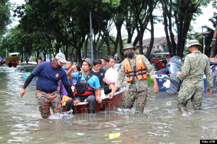 Air Times News Networkop Murni 63 Pegawai 856 Anggota Atm Diaturgerak Bantu Mangsa Banjir